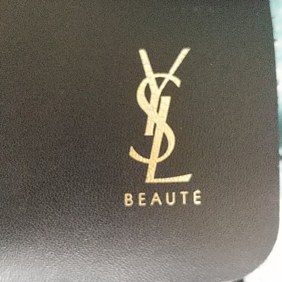 NEW YSL Beaute VEGAN LEATHER MAKEUP Travel POUCH AND 3 BRUSHES - Picture 3 of 7